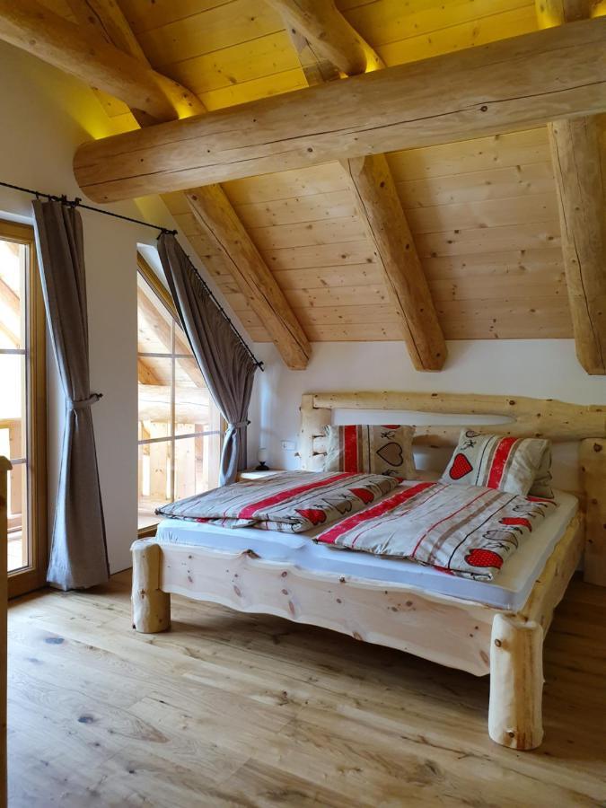 Almzauber Chalets - Haus Enzian Inkl Infrarotliegen 호흐린들 외부 사진
