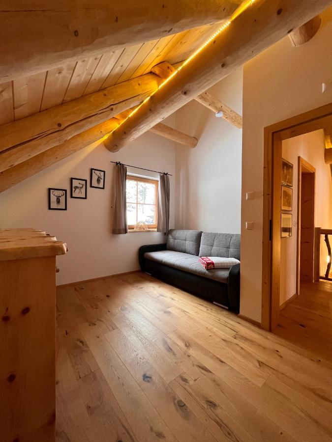 Almzauber Chalets - Haus Enzian Inkl Infrarotliegen 호흐린들 외부 사진
